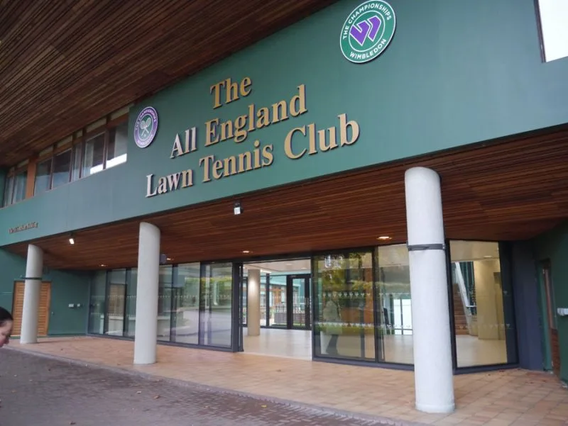 Wimbledon não dará credenciais a influencers em 2027